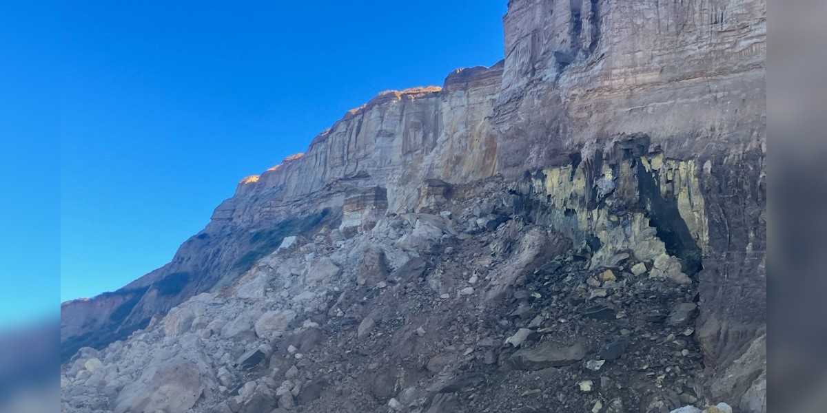 Cliff collapse from Mornington earthquake - K ROCK 95.5