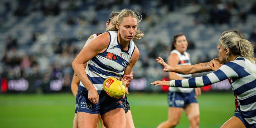 Cats look to end Crows’ hoodoo
